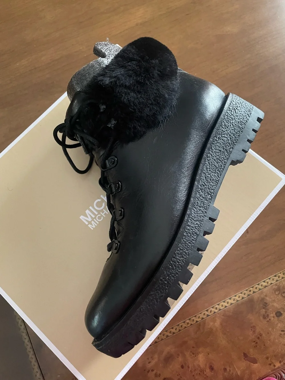 Michael Kors Black Leather Ankle boots with Fur Trim and Rubber Sole